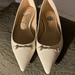 Sam Edelman Cream Pointed Toe Flats with Gold Horsebit
